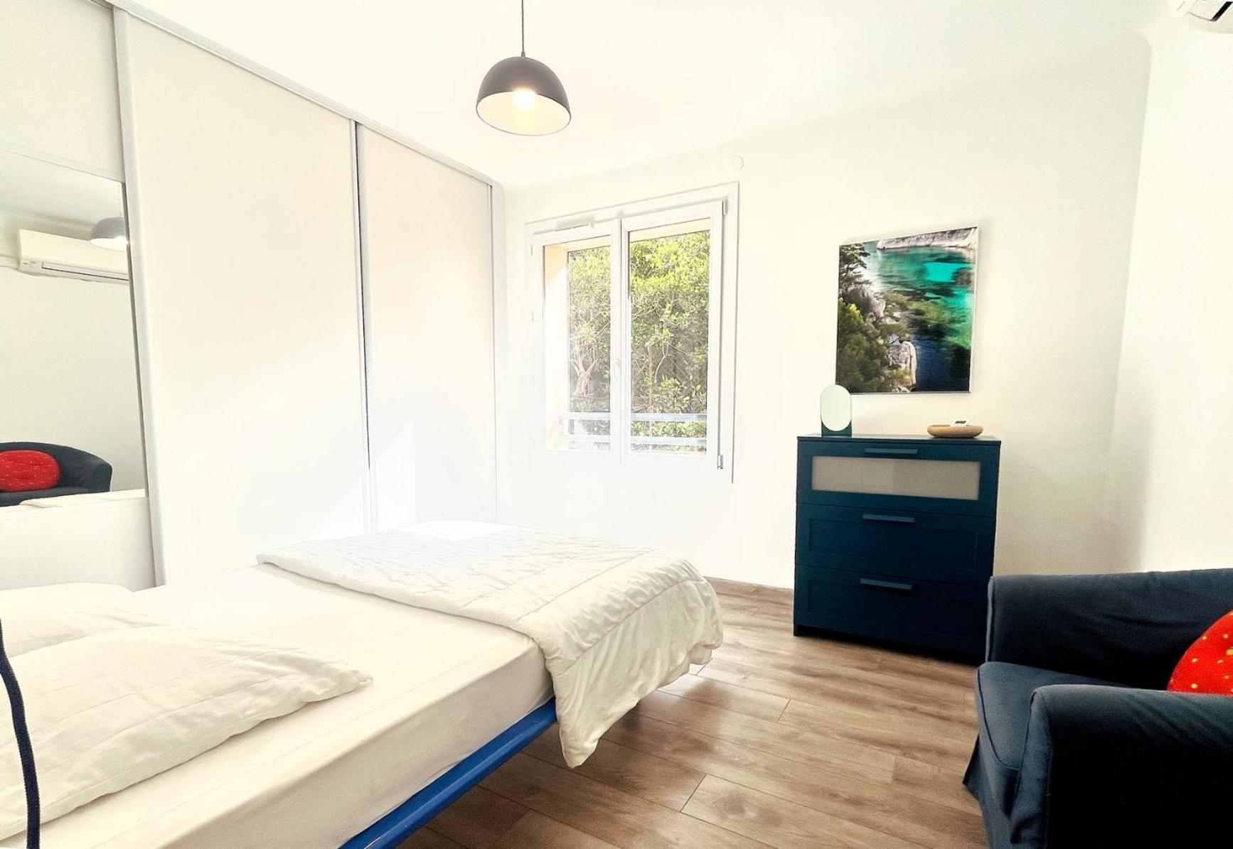 Le 13 Apartment Cassis Exterior photo