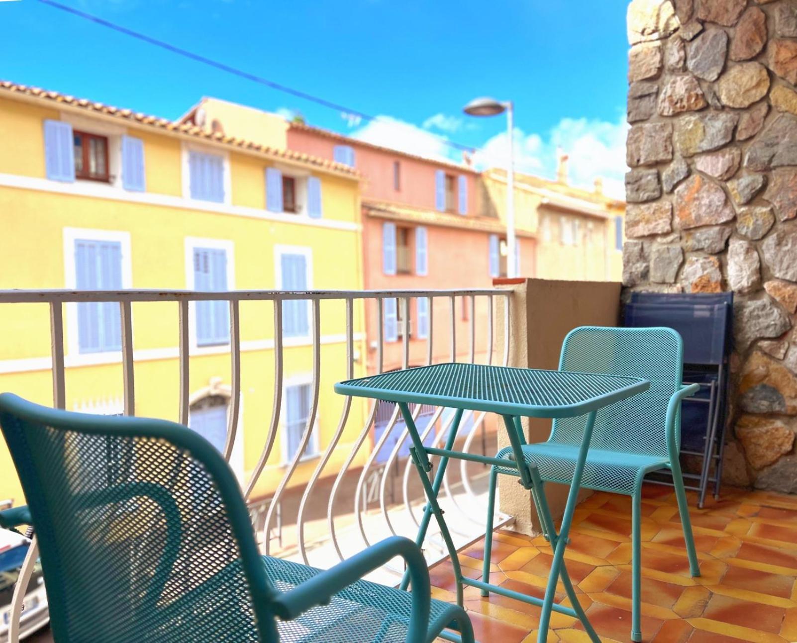 Le 13 Apartment Cassis Exterior photo