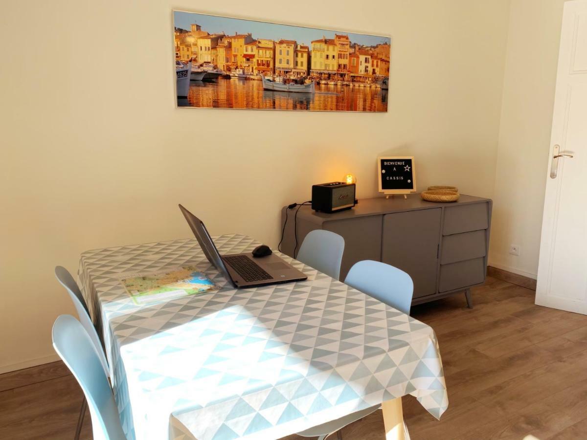 Le 13 Apartment Cassis Exterior photo